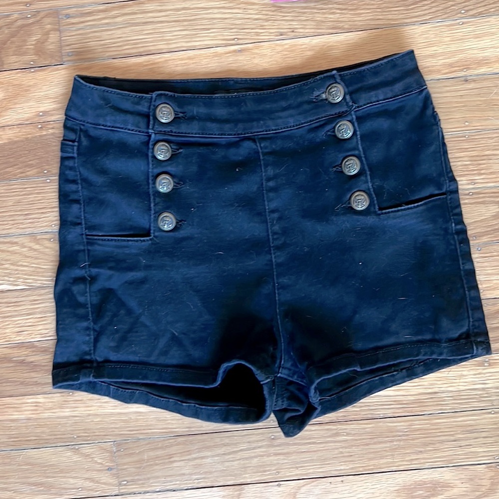 Cello Jeans Black Button Up Shorts l Size S